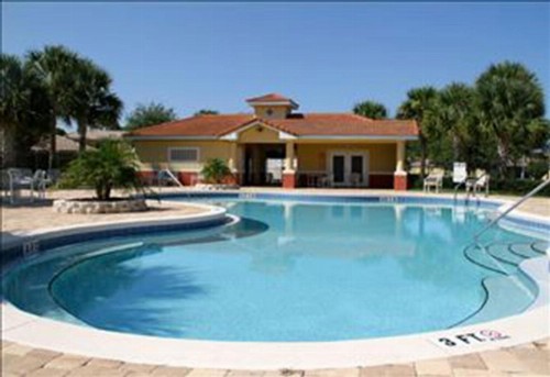 A wonderful 4 bedroom villa with a private pool at Calabay Tower Lakes - image 7