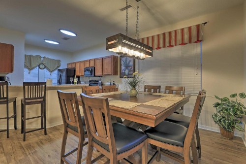 Recently Renovated Family Getaway 20Mi to Disney! - image 10