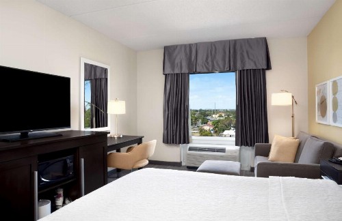 Hampton Inn Hallandale Beach-Aventura - image 15