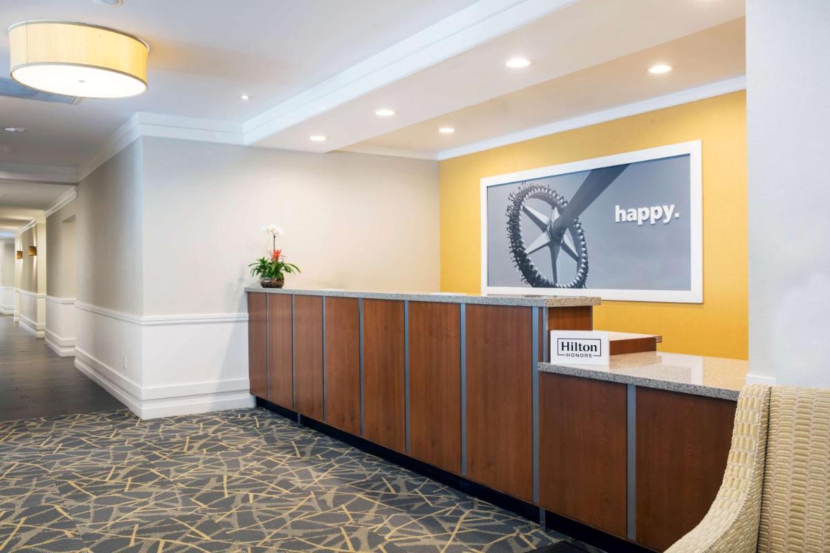 Hampton Inn Hallandale Beach-Aventura - image 4