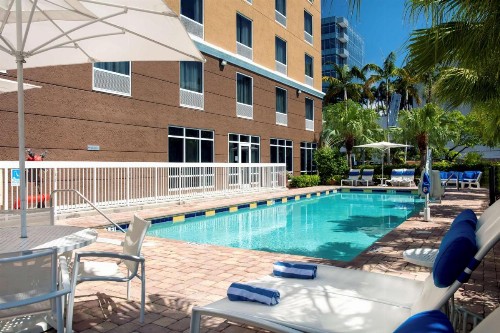 Hampton Inn Hallandale Beach-Aventura - image 7