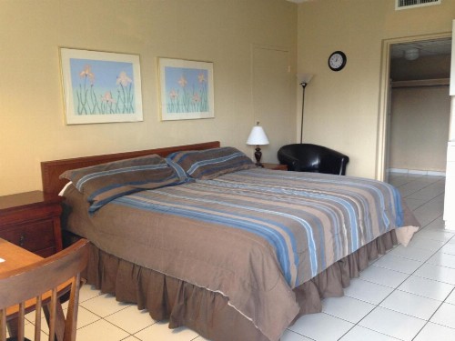 Knights Inn Hallandale - image 20