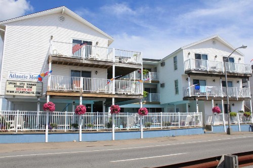 The Atlantic Motel - image 10