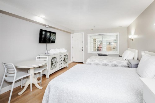 The Atlantic Motel - image 30