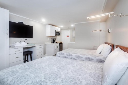 The Atlantic Motel - image 33