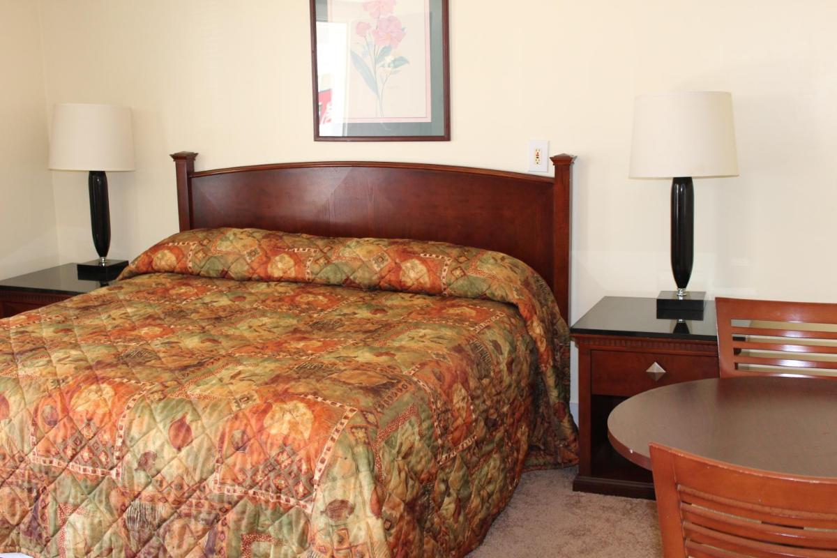 Royale Coach Motor Lodge - main image