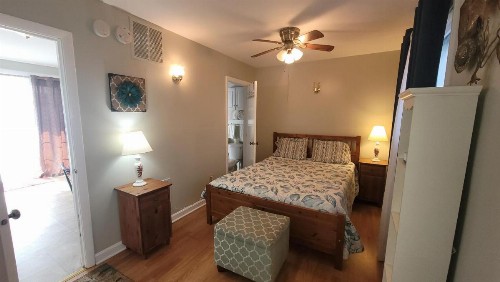 Colonial Seaside 43 - image 2