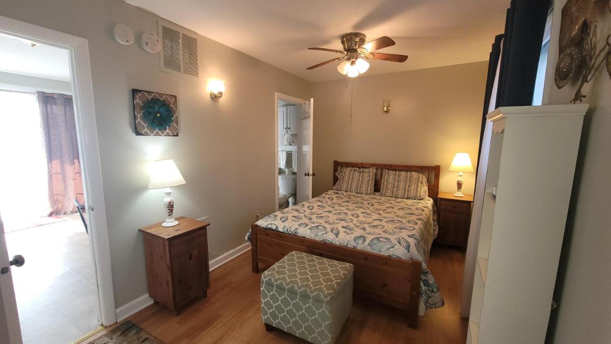 Colonial Seaside 43 - image 2