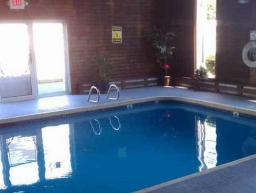 Hampton Village Inn