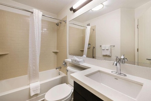 Sonesta Simply Suites Hampton - image 15