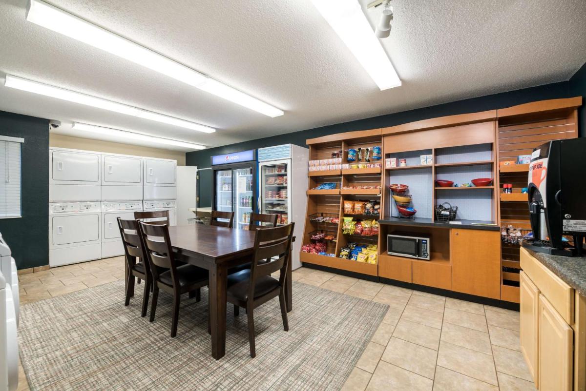 Sonesta Simply Suites Hampton - image 6