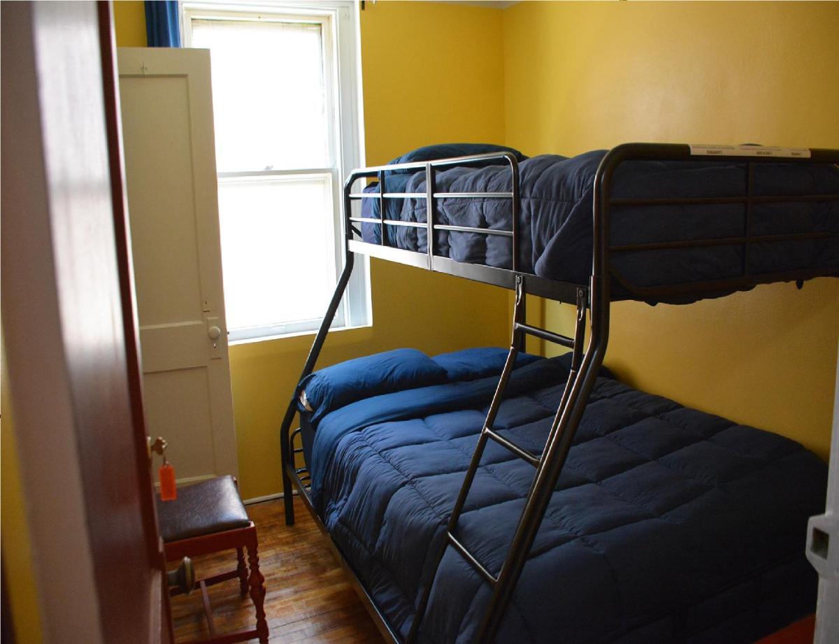 Hamtramck Hostel - image 2