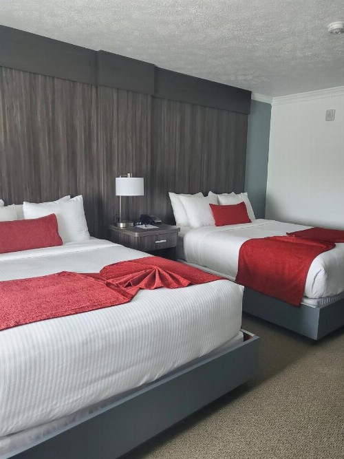 Sequoia Inn