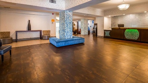 Best Western Plus Atlanta Airport East - image 2