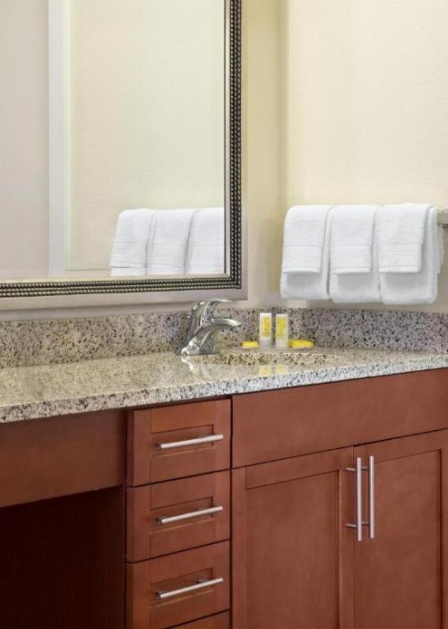Residence Inn by Marriott Atlanta Airport North/Virginia Avenue - image 18