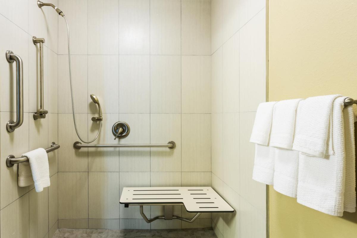 Staybridge Suites Atlanta Airport an IHG Hotel - image 7