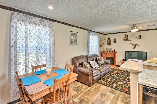 Harkers Island Hideaway Steps to Back Sound! - image 4
