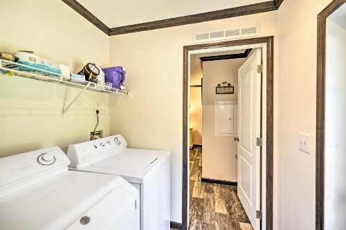 Harkers Island Hideaway Steps to Back Sound! - image 8