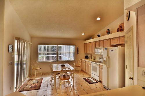 Buttercream Villa - image 5