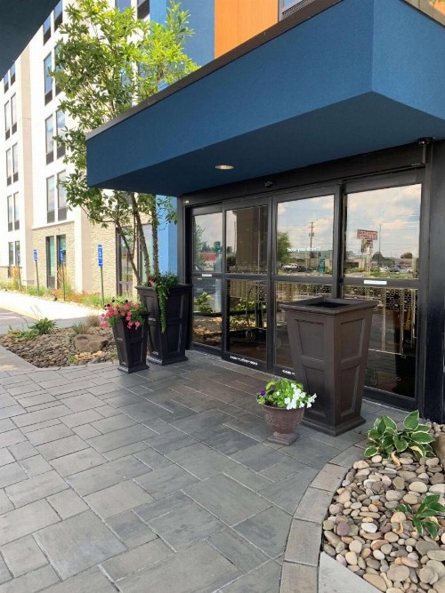Hampton Inn Harrisburg-East/Hershey - image 1