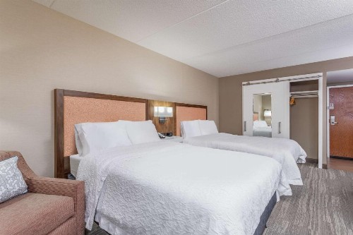 Hampton Inn Harrisburg-East/Hershey - image 28
