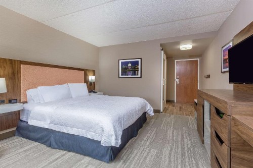 Hampton Inn Harrisburg-East/Hershey - image 30