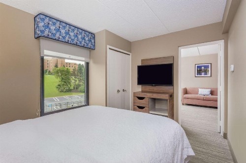 Hampton Inn Harrisburg-East/Hershey - image 31