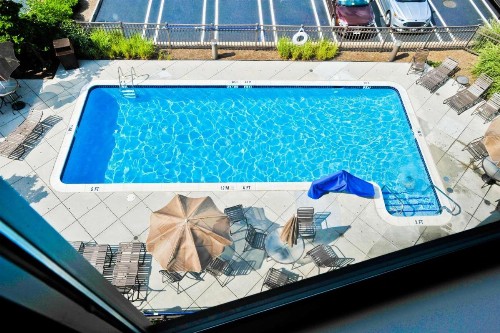 Hampton Inn Harrisburg-East/Hershey - image 4