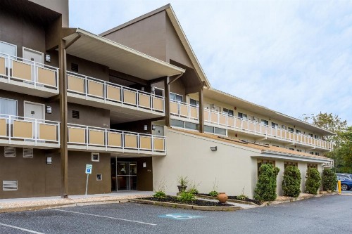 Days Inn by Wyndham Harrisburg North - image 24