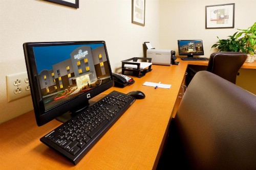 Candlewood Suites Harrisburg an IHG Hotel - image 24