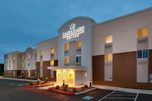 Candlewood Suites Harrisburg an IHG Hotel - image 25