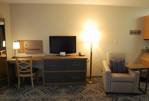 Candlewood Suites Harrisburg an IHG Hotel - image 9