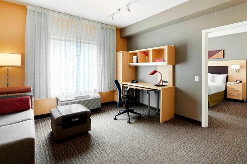 TownePlace Suites by Marriott Harrisburg Hershey - image 2