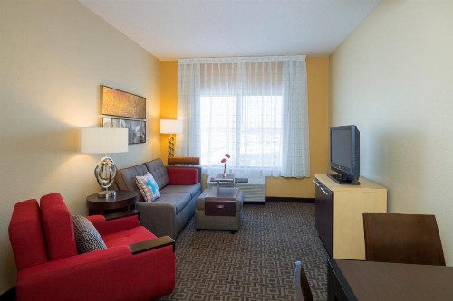 TownePlace Suites by Marriott Harrisburg Hershey - image 42