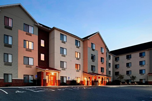 TownePlace Suites by Marriott Harrisburg Hershey - image 7