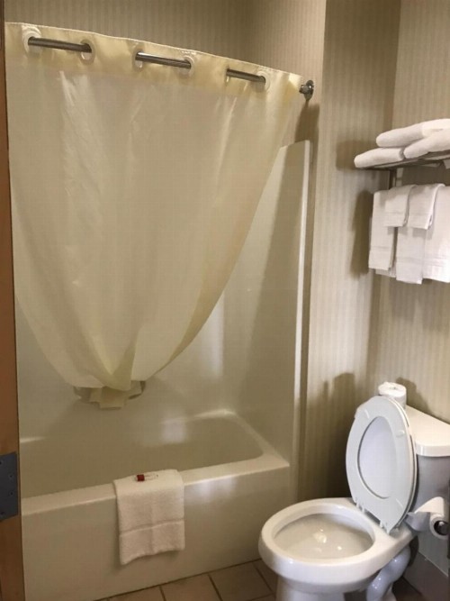 Super 8 by Wyndham Harrisburg Hershey North - image 19