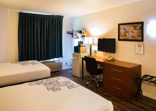 Econo Lodge Harrisburg/Hershey - image 9