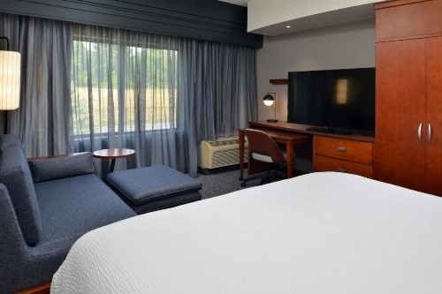 Courtyard by Marriott Harrisburg Hershey - image 21