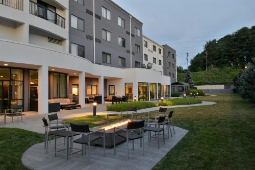 Courtyard by Marriott Harrisburg Hershey - image 23