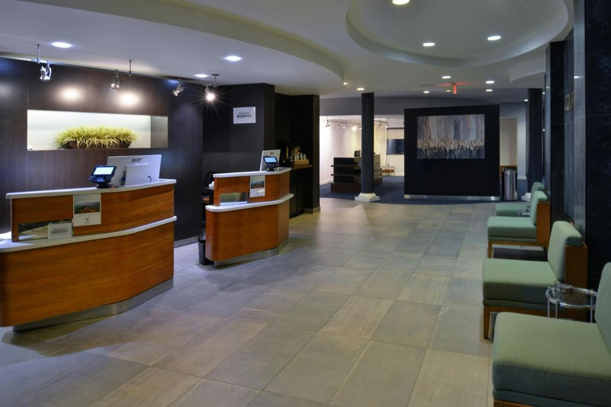 Courtyard by Marriott Harrisburg Hershey - image 3