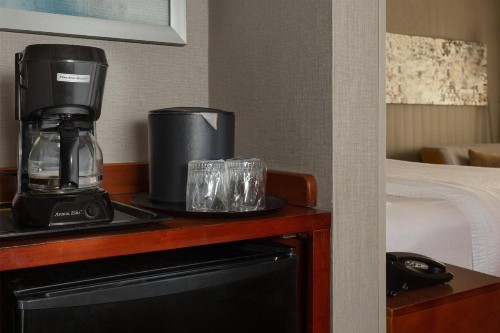 Courtyard by Marriott Harrisburg Hershey - image 7