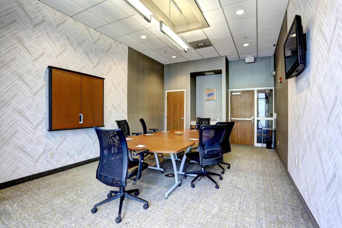 SpringHill Suites Harrisburg Hershey - image 4