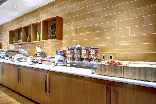 SpringHill Suites Harrisburg Hershey - image 9