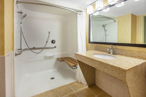 Baymont by Wyndham Harrisburg - image 11