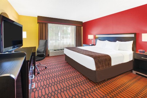 Baymont by Wyndham Harrisburg - image 14