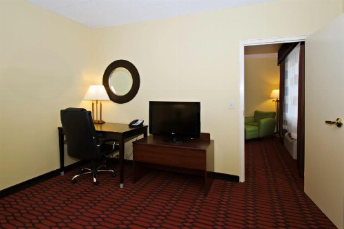 Baymont by Wyndham Harrisburg - image 15