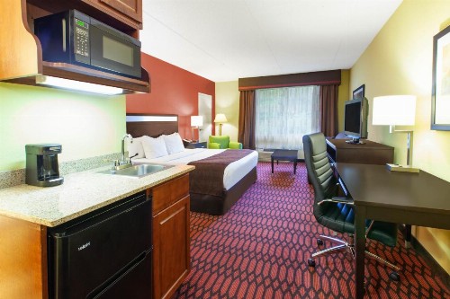 Baymont by Wyndham Harrisburg - image 39
