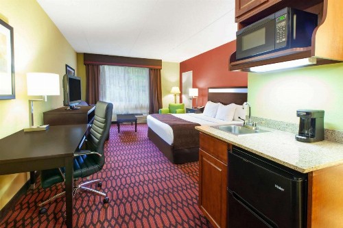 Baymont by Wyndham Harrisburg - image 40