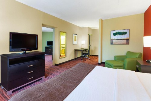 Baymont by Wyndham Harrisburg - image 41