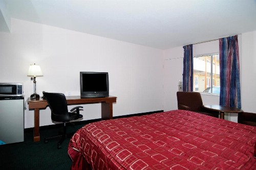 Americas Best Value Inn Harrisburg - image 48